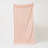 Velika-kopalna-brisača-Sunnylife-Luxe-Terry-Towel - Salmon