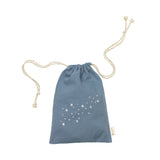 Darilna-vrečka-iz-blaga-Omela-Fabelab-Christmas-Gift-Bag - Starry-Night-embroidery - Blue-Spruce