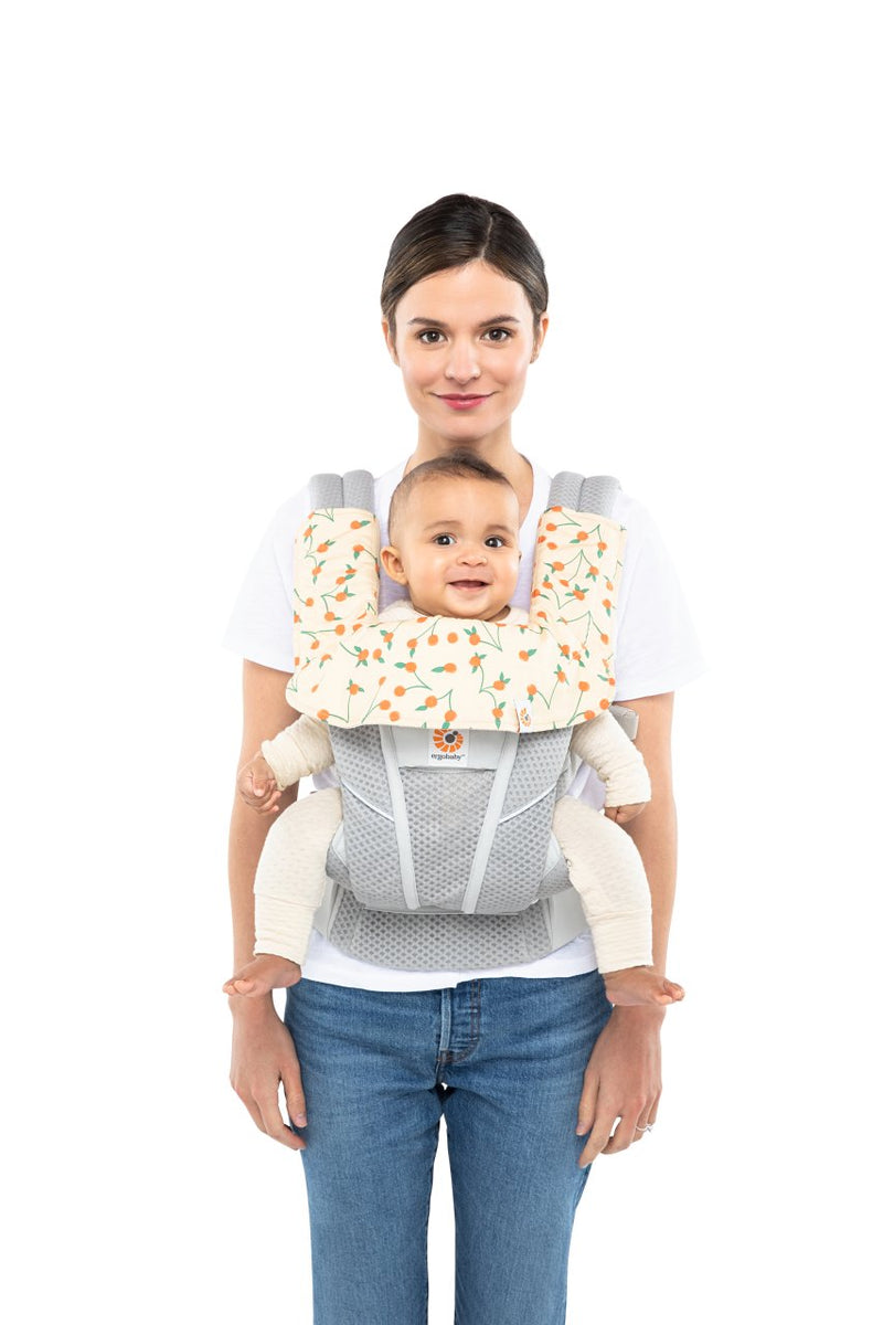 Ergobaby-DROOL-PADS-AND-BIBS-Clementine