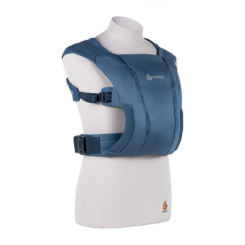 embrace-soft air mesh-baby-carrier-blue-Mehka-nosilka-za-novorojenčke-Ergobaby