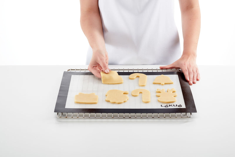 Komplet modelčkov za božične piškote Lékué Christmas Cookies kit