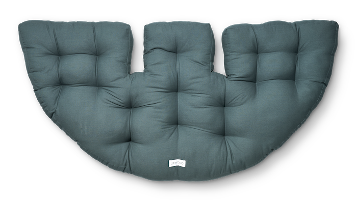 Otroška-blazina-za-sedenje-Liewood-Rudi -mattress-chair -Whale-blue-2