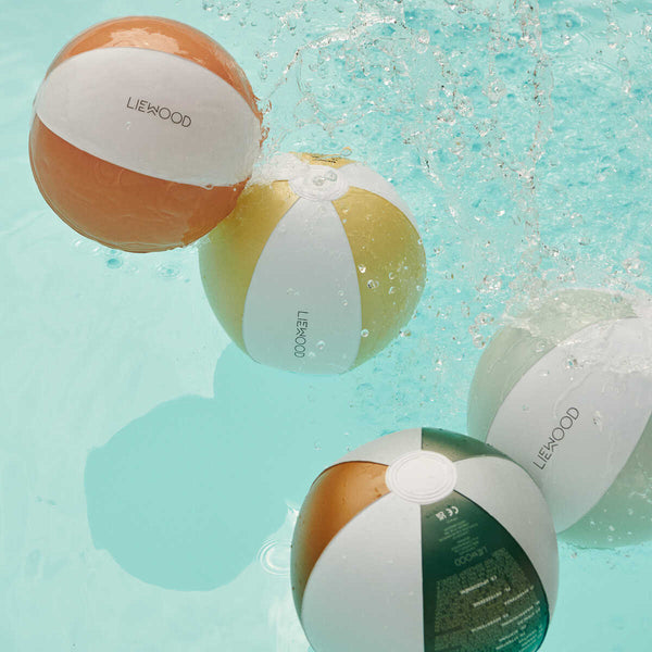 Otroška napihljiva žoga za vodo Liewood Mitch Beach Ball - Stripe Apple blossom Multi Mix